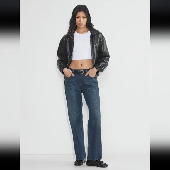 ARITZIA Babaton Contour Crew cropped t-shirt - Picture 10 of 11